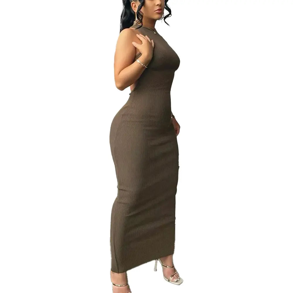 Elevate Your Summer Wardrobe with Our Elegant Bodycon Maxi Dress - A Perfect Blend of Comfort and Style