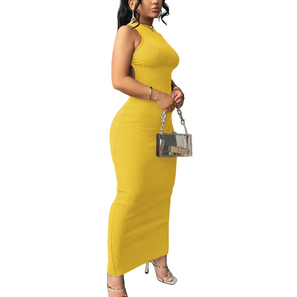 Elevate Your Summer Wardrobe with Our Elegant Bodycon Maxi Dress - A Perfect Blend of Comfort and Style