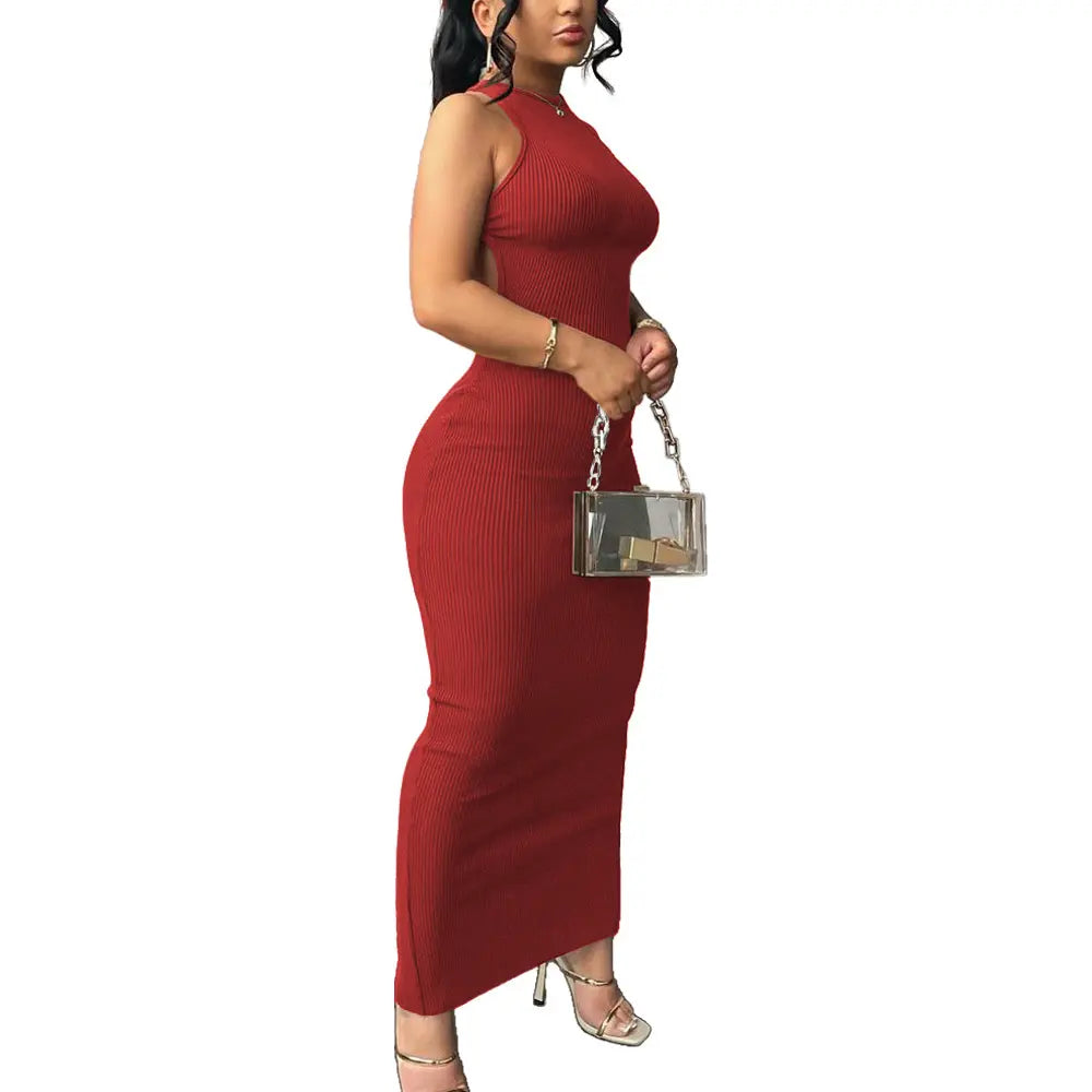 Elevate Your Summer Wardrobe with Our Elegant Bodycon Maxi Dress - A Perfect Blend of Comfort and Style